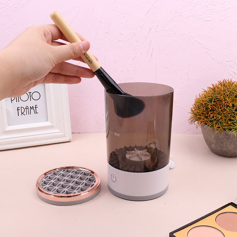 Portable USB Electric Makeup Brush Cleaner – Automatic Eye Shadow & Cosmetic Brush Tool